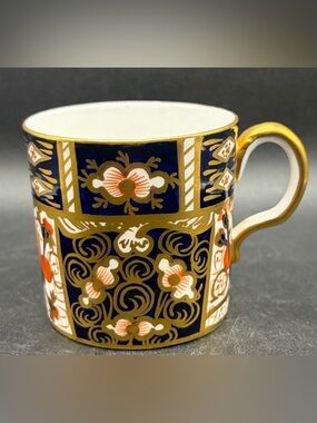Vintage Royal Crown Derby Imari 2451 Porcelain Hand Painted Demitasse Cup